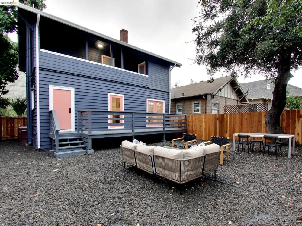 2934 E 23rd St Oakland, CA 94601