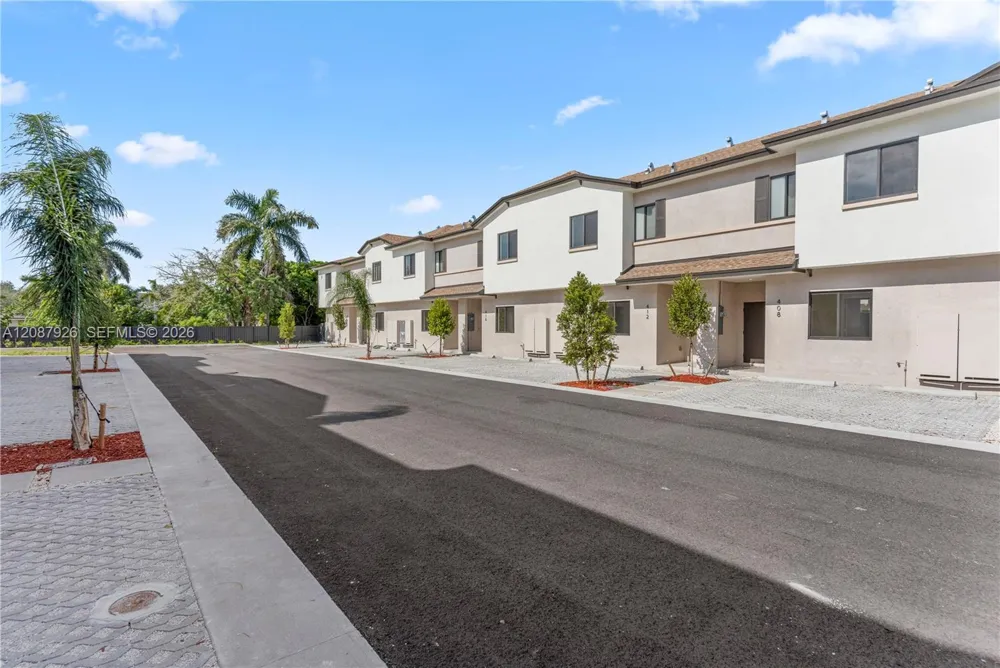 401 SW Palm Ter #401 Florida City, FL 33034