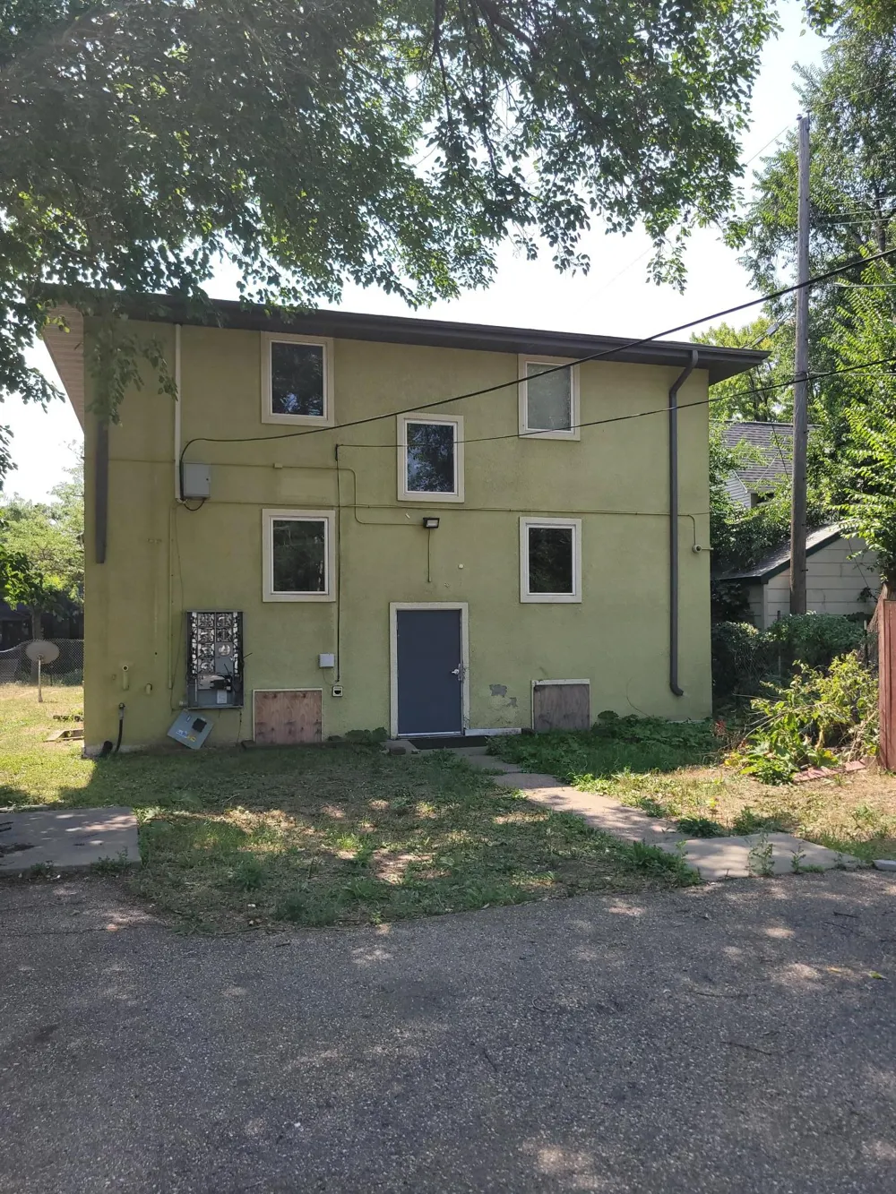620 23rd Avenue Minneapolis, MN 55411