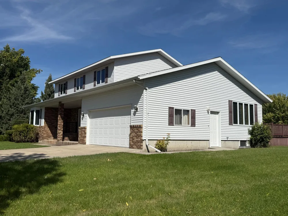 606 4th Street W Ada, MN 56510