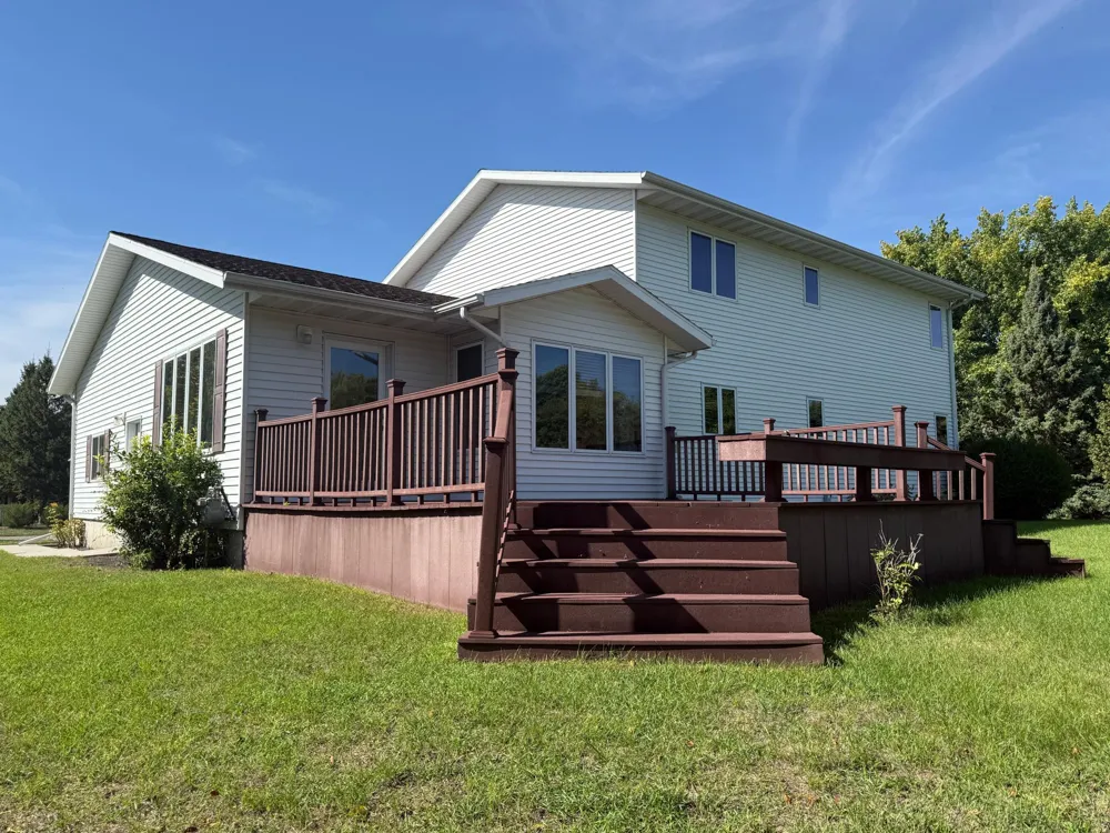 606 4th Street W Ada, MN 56510