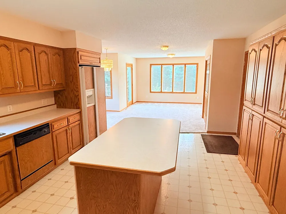 606 4th Street W Ada, MN 56510