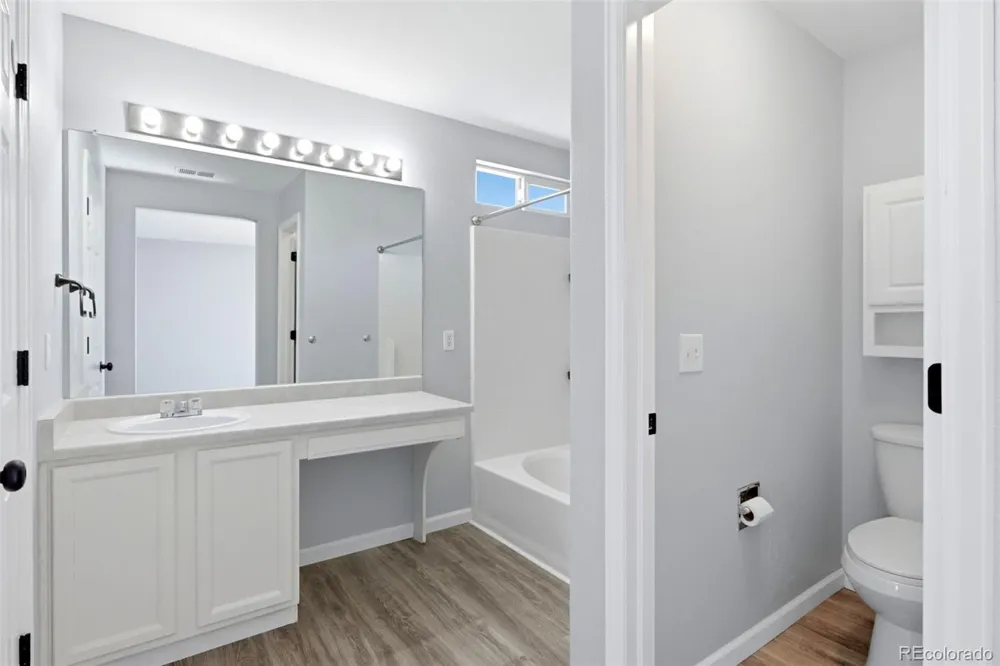 22152 E Belleview Place Aurora, CO 80015