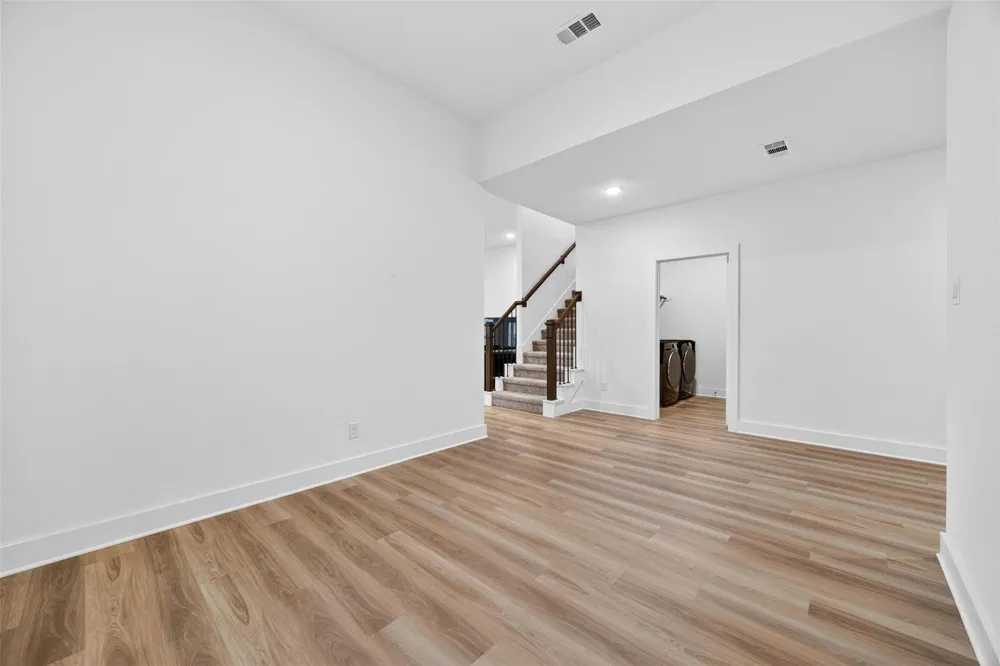 8603 Pier Cove Drive Cypress, TX 77433