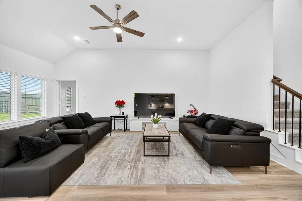 8603 Pier Cove Drive Cypress, TX 77433