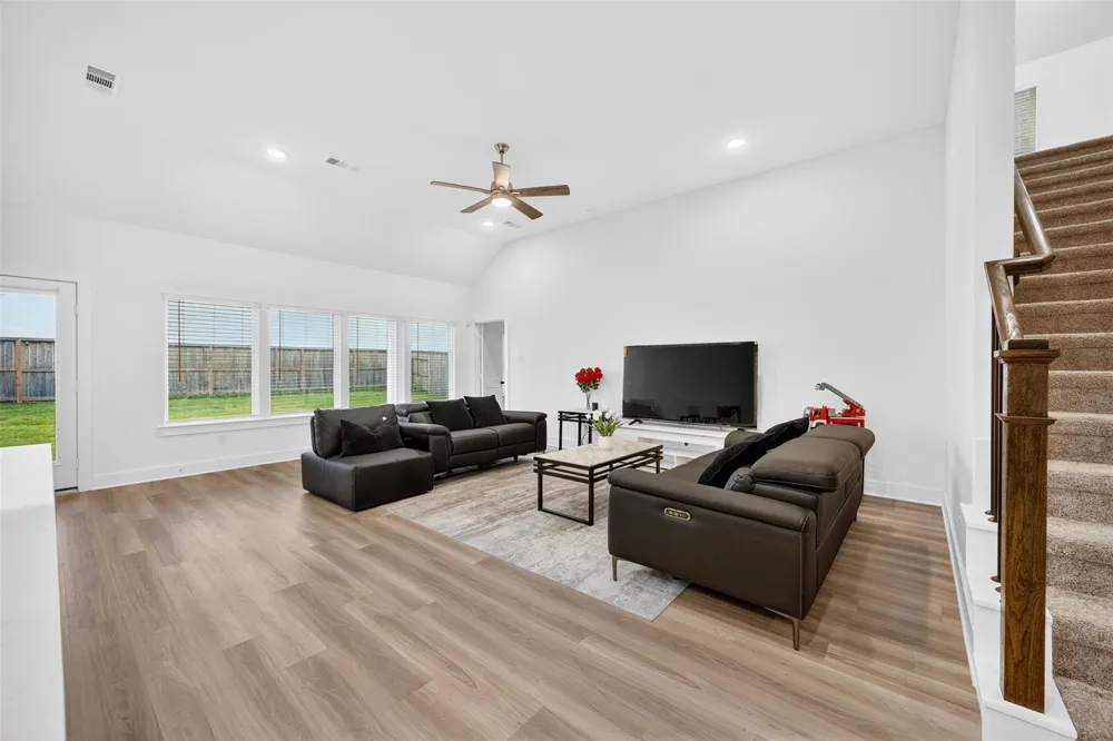 8603 Pier Cove Drive Cypress, TX 77433