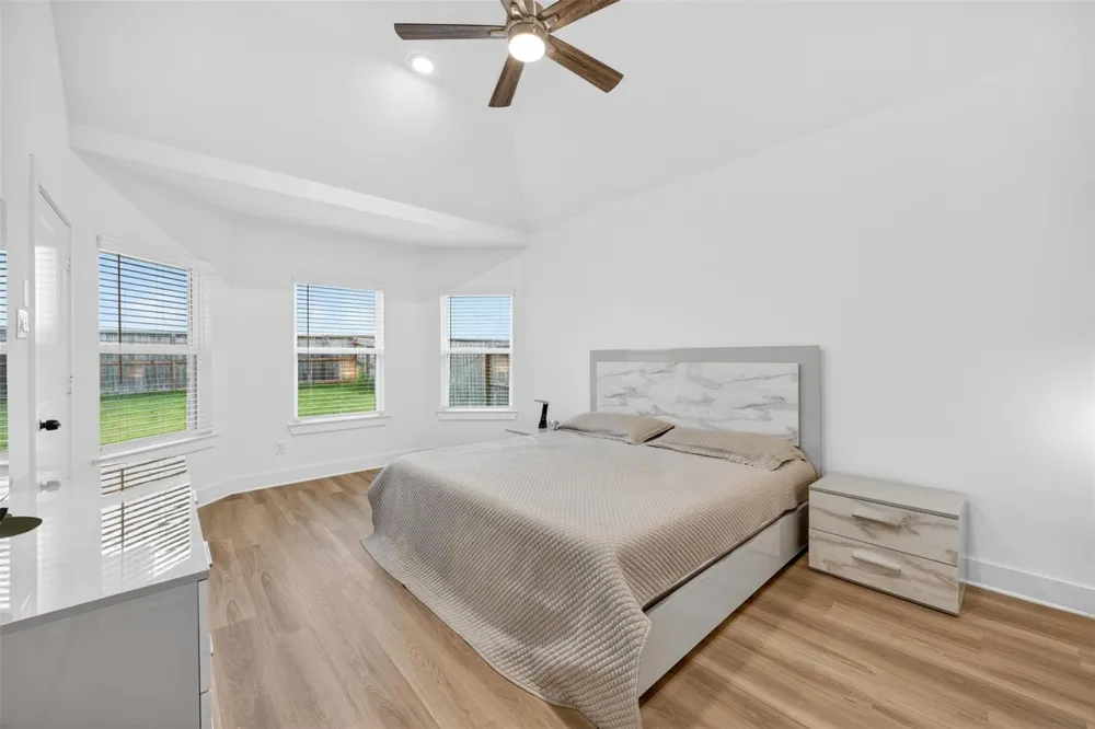 8603 Pier Cove Drive Cypress, TX 77433