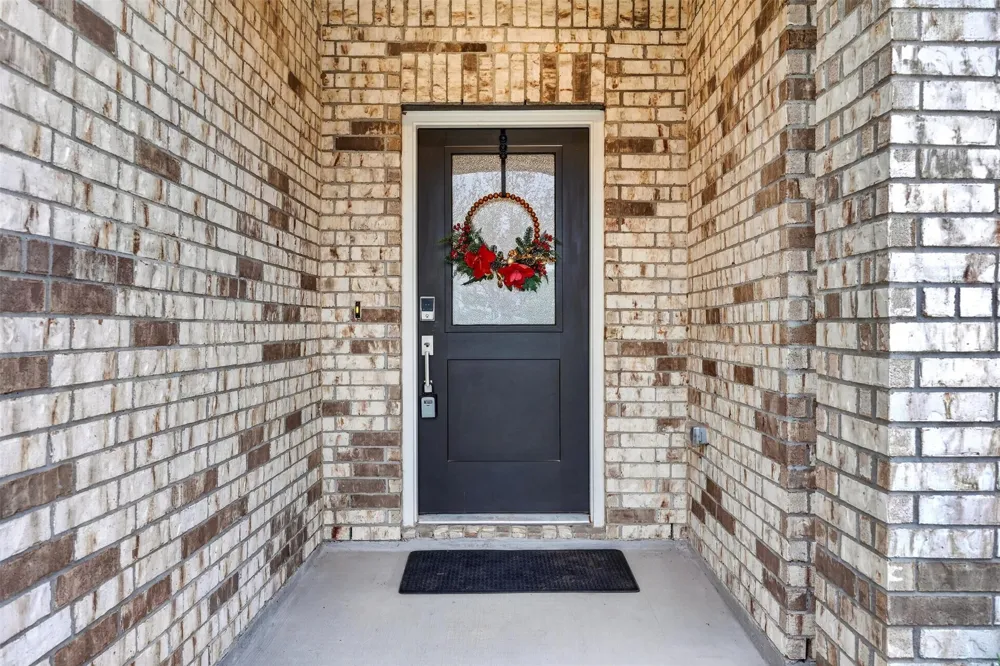 8603 Pier Cove Drive Cypress, TX 77433