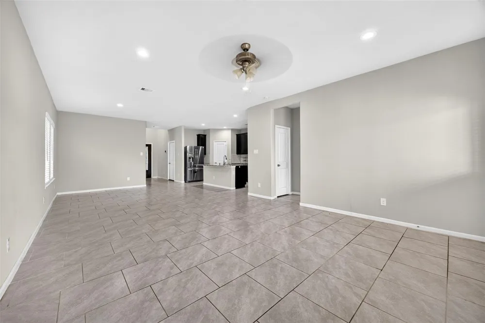 18342 Arcola Bay Lane Richmond, TX 77407