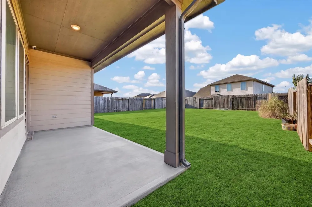 18342 Arcola Bay Lane Richmond, TX 77407