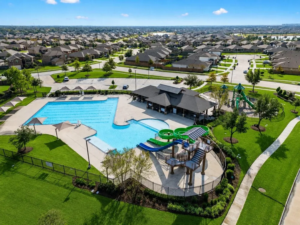 18342 Arcola Bay Lane Richmond, TX 77407