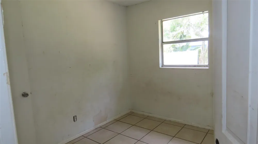 2527 21ST AVENUE SW Largo, FL 33774