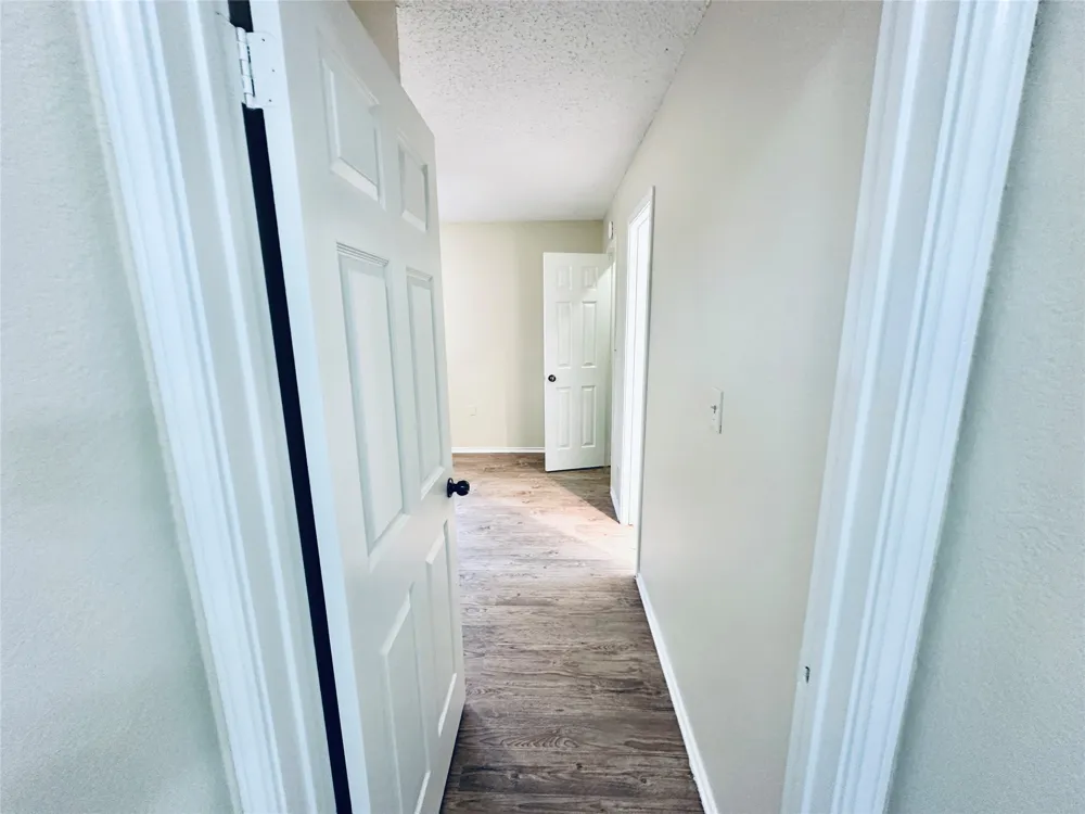 379 Fantail Loop #B Austin, TX 78734