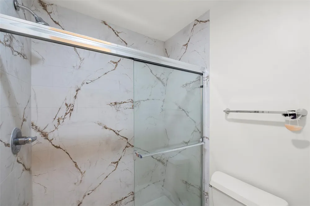 15134 Corona Del Mar Drive Houston, TX 77083