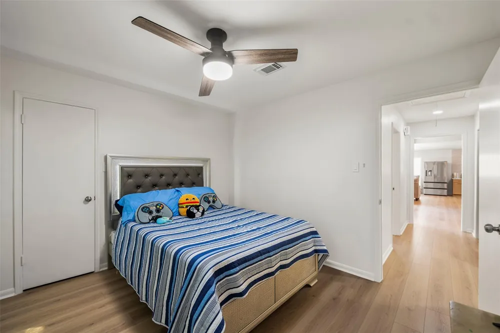 15134 Corona Del Mar Drive Houston, TX 77083