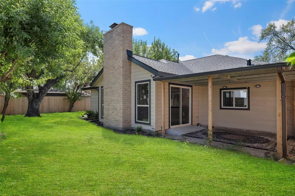 15134 Corona Del Mar Drive Houston, TX 77083