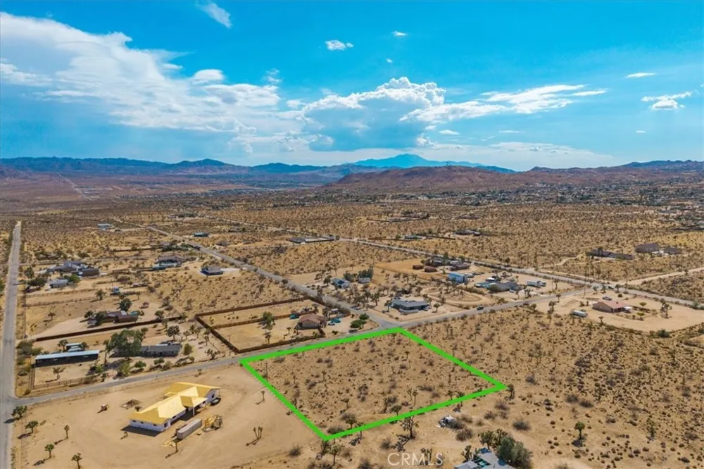 6 Sunway Drive Yucca Valley, CA 92284