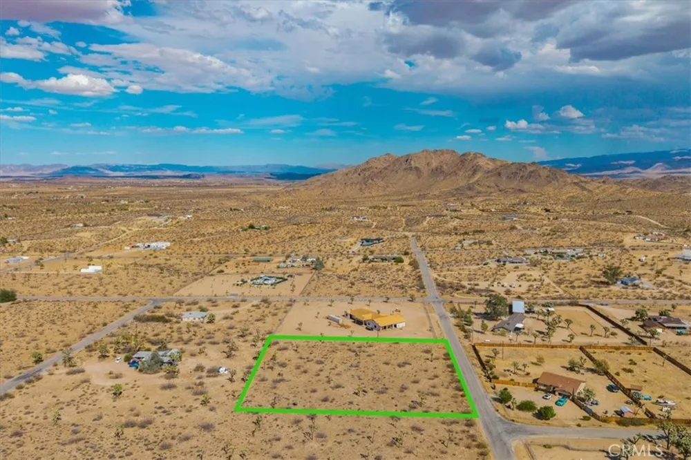 6 Sunway Drive Yucca Valley, CA 92284
