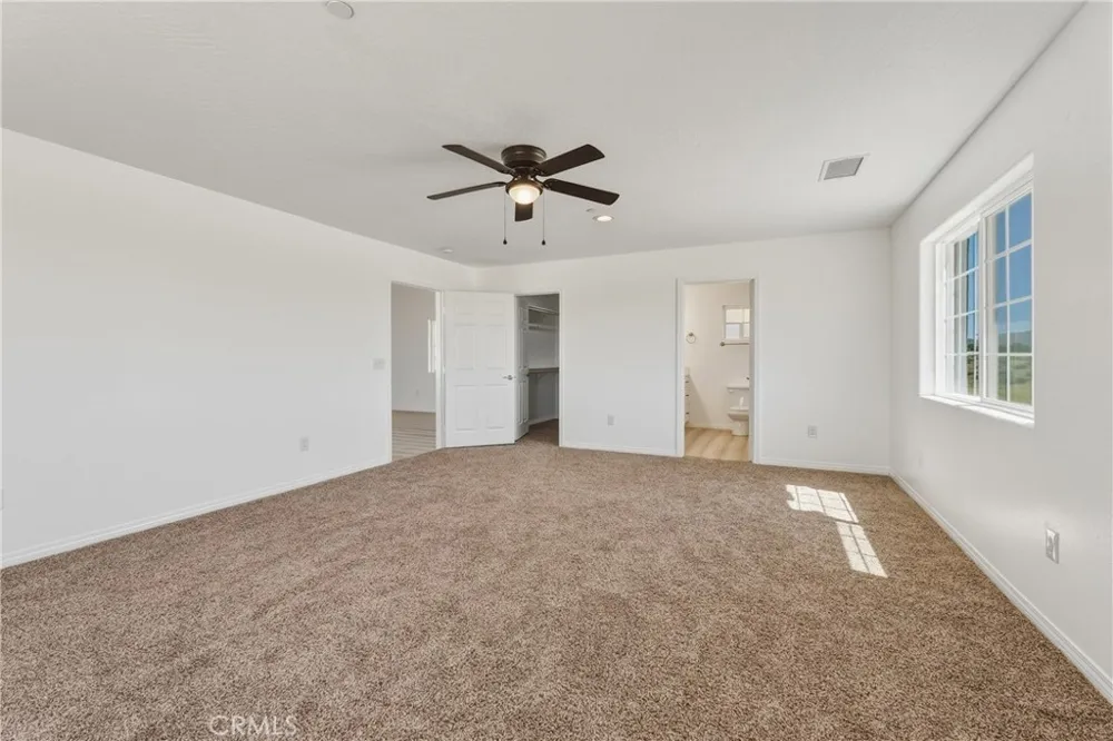 16925 Nanticoke Rd Apple Valley, CA 92307