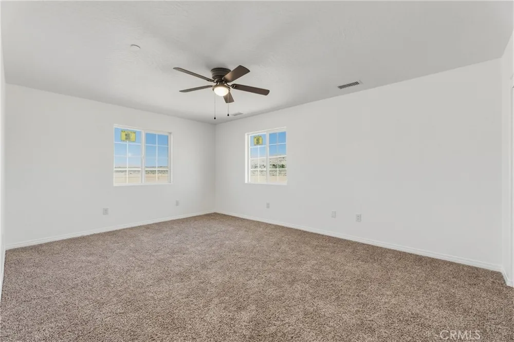 16925 Nanticoke Rd Apple Valley, CA 92307