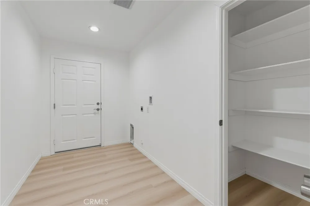 16925 Nanticoke Rd Apple Valley, CA 92307