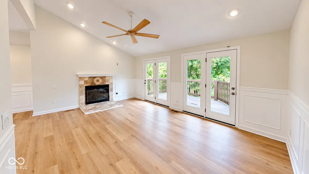 9531 S Harbour Pointe Drive Bloomington, IN 47401