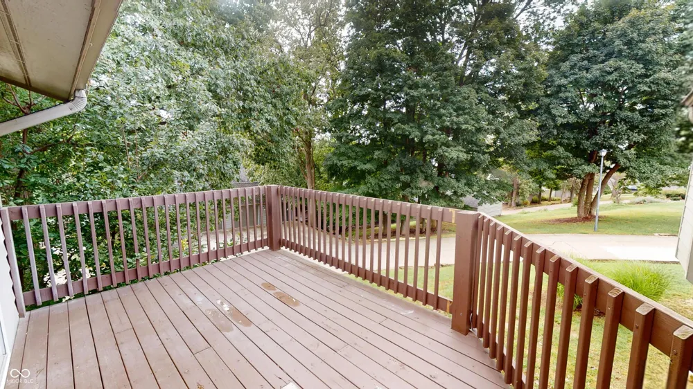 9531 S Harbour Pointe Drive Bloomington, IN 47401