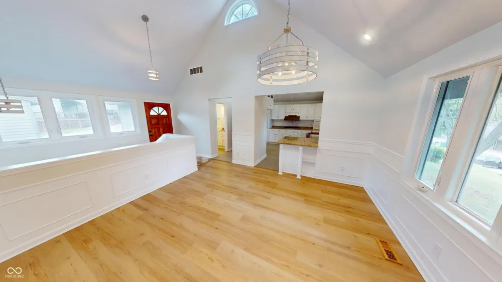 9531 S Harbour Pointe Drive Bloomington, IN 47401