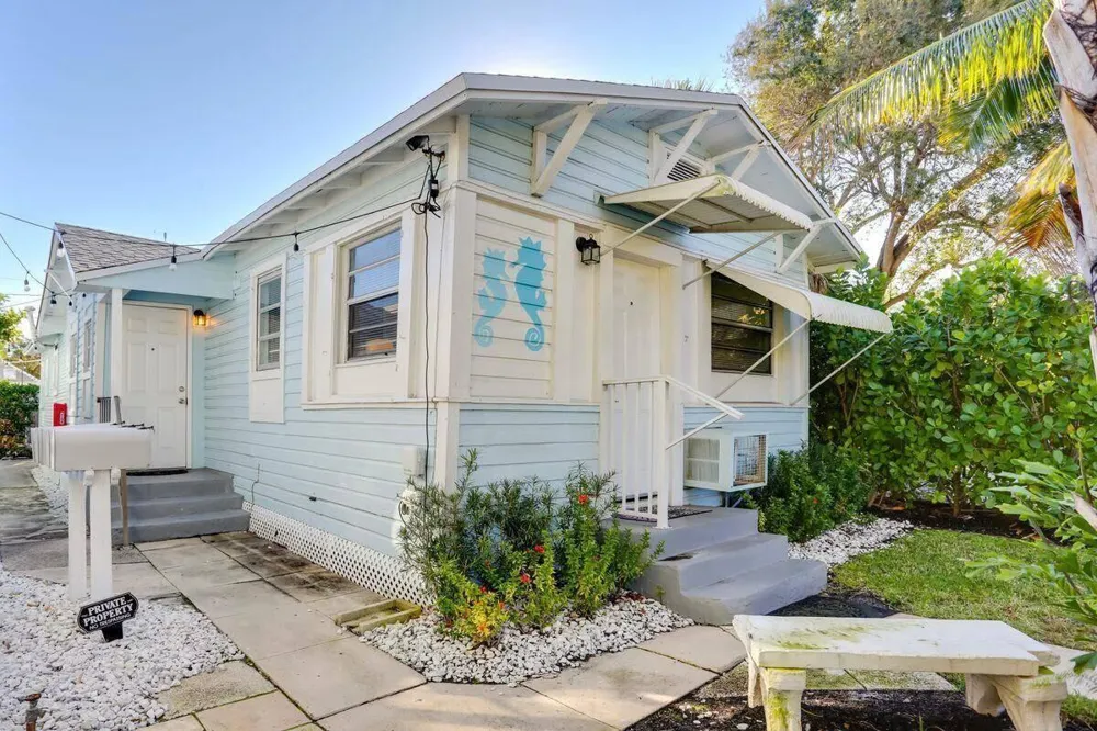 216 S M STREET #1 Lake Worth, FL 33460