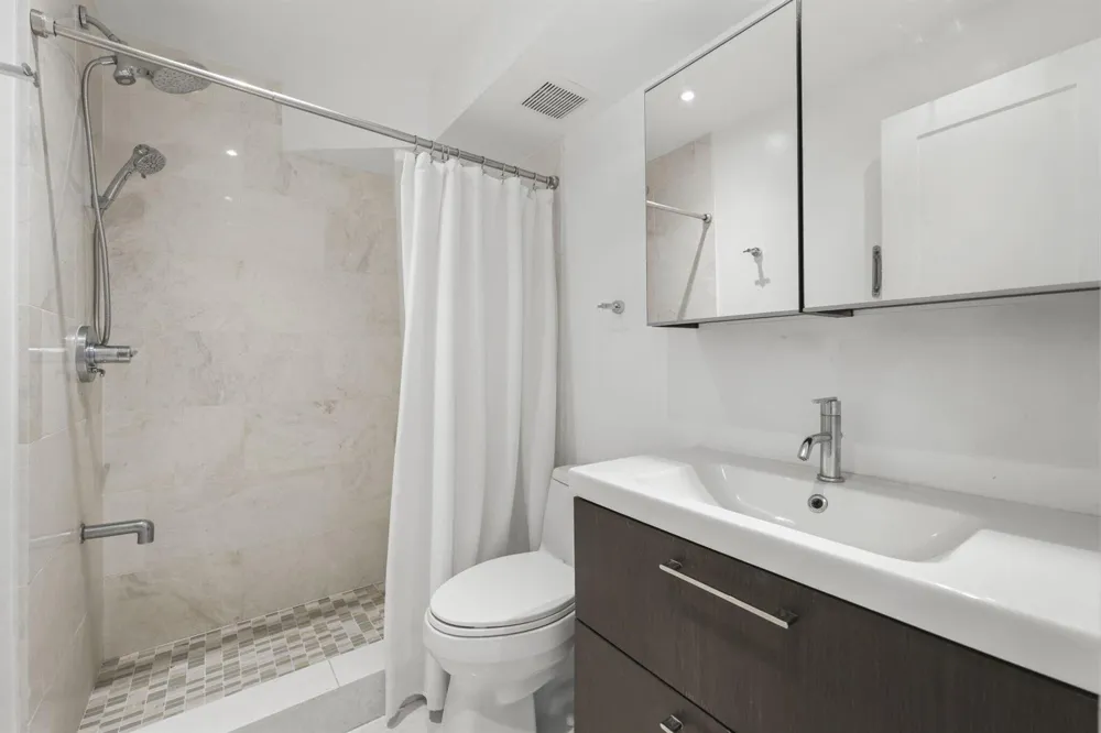 95 Birch Road #704 Fort Lauderdale, FL 33304