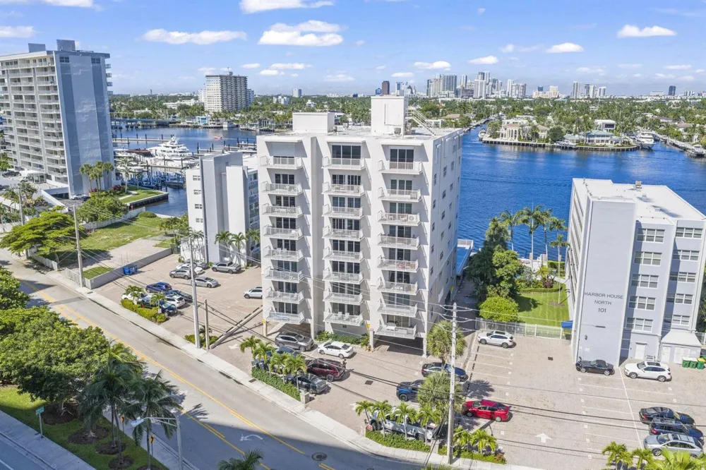 95 Birch Road #704 Fort Lauderdale, FL 33304