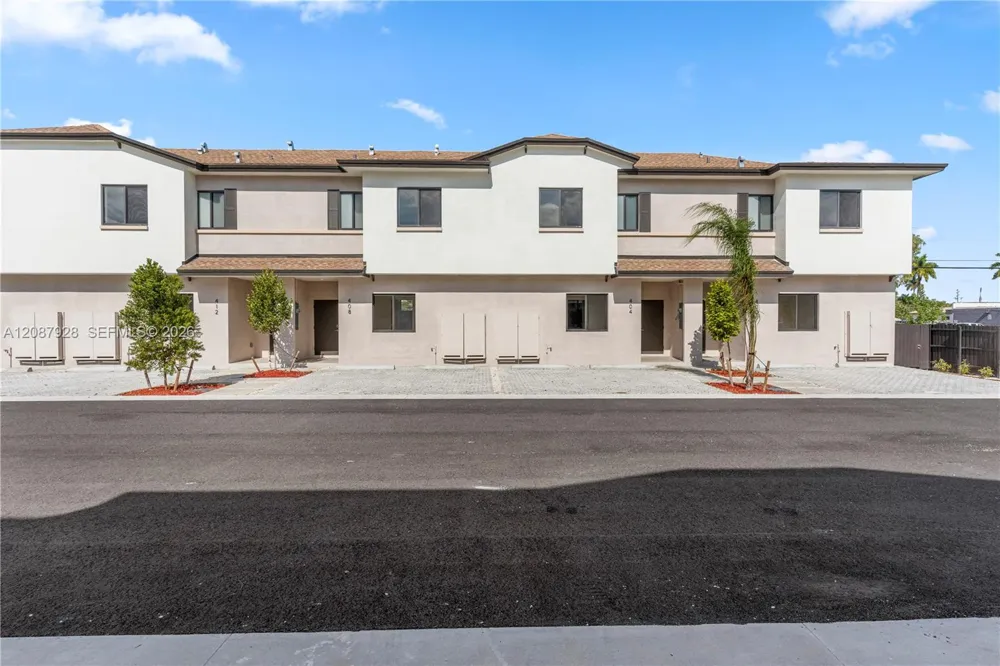 405 SW Palm Ter #405 Florida City, FL 33034