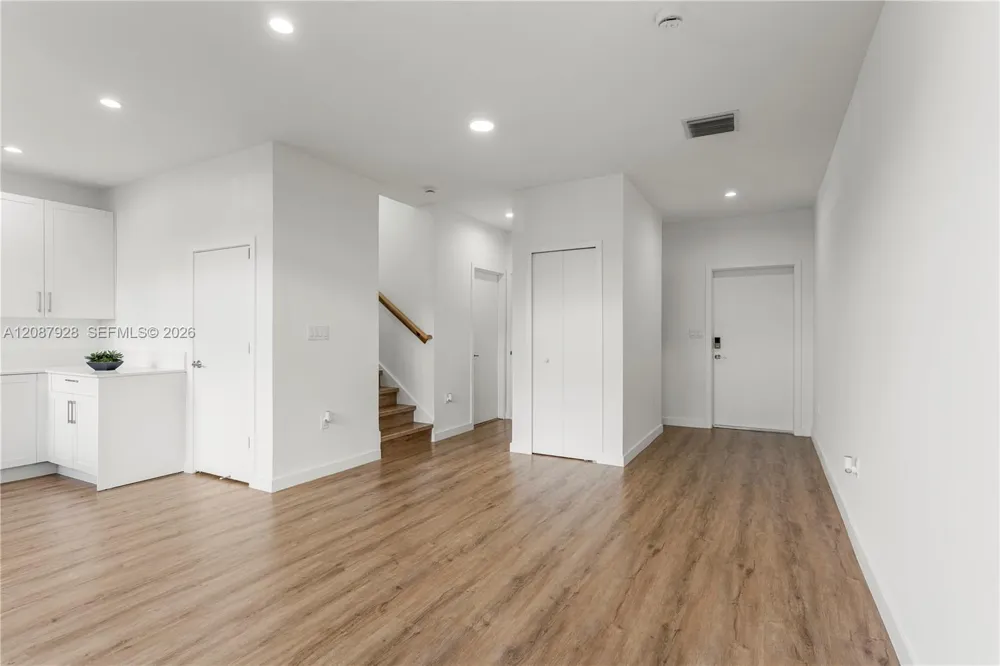 405 SW Palm Ter #405 Florida City, FL 33034