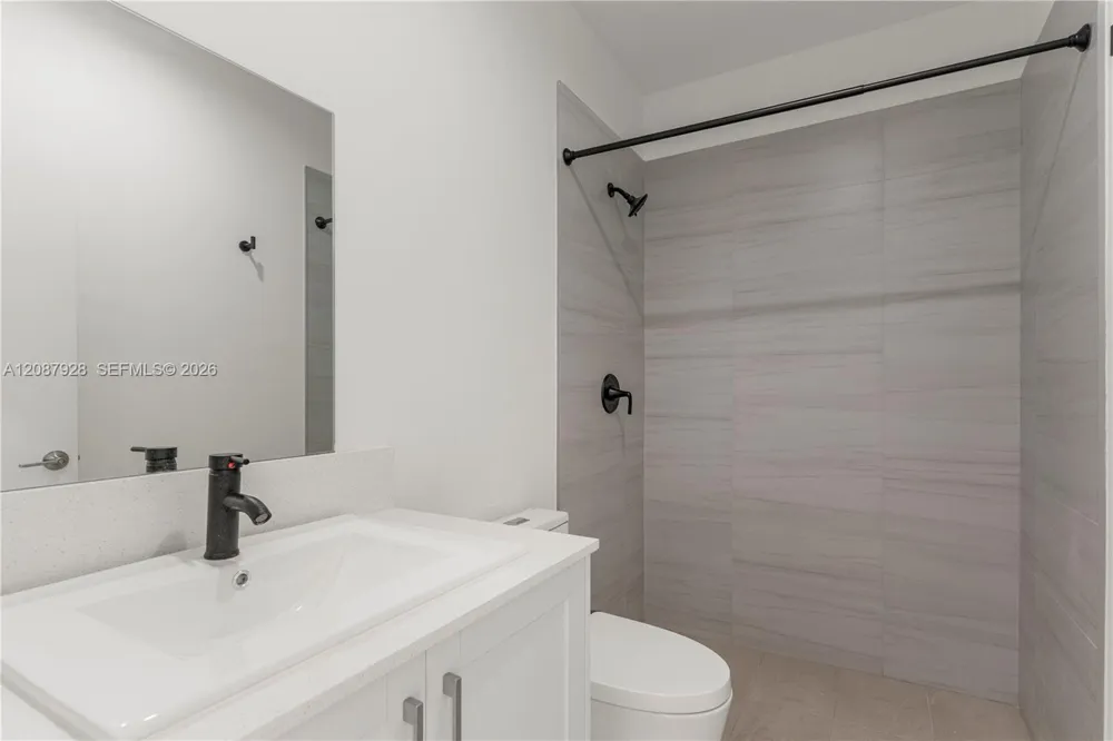 405 SW Palm Ter #405 Florida City, FL 33034