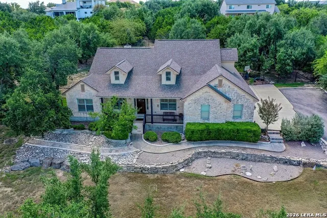 110 Comal Run Bulverde, TX 78163