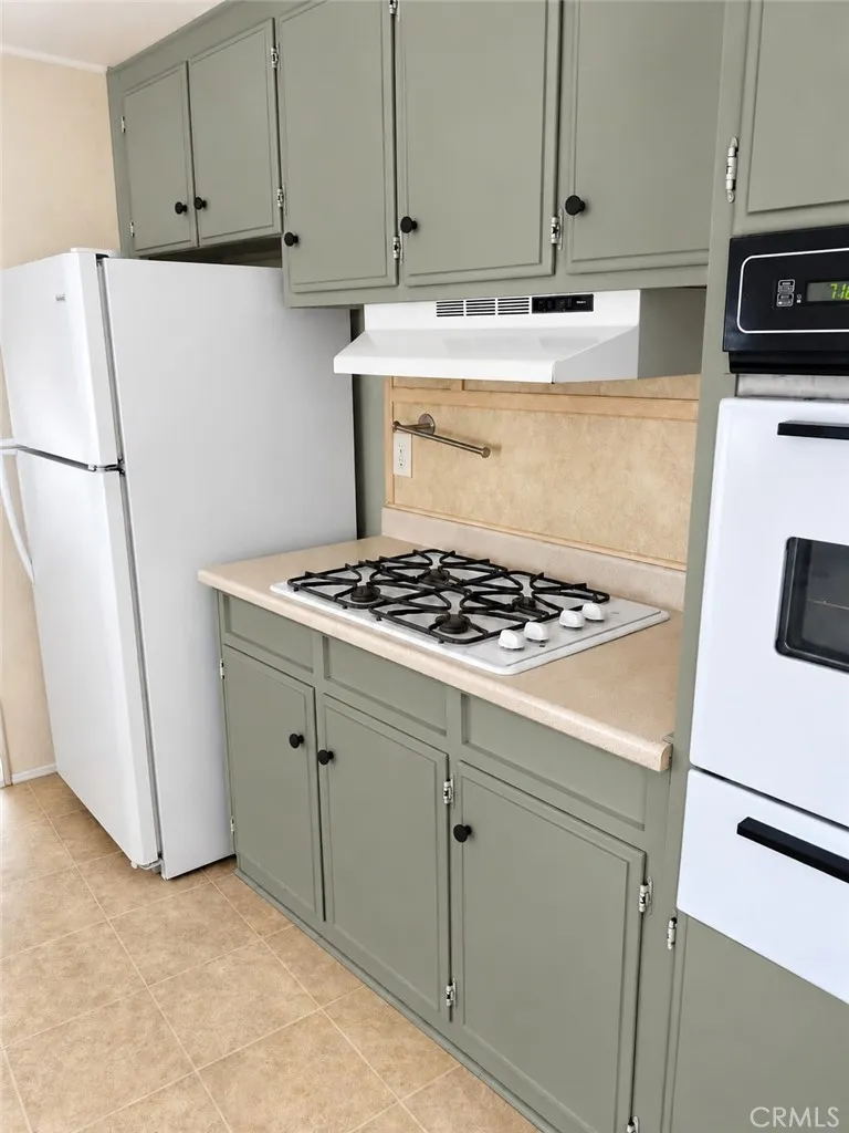 1600 S San Jacinto Ave #133 San Jacinto, CA 92583