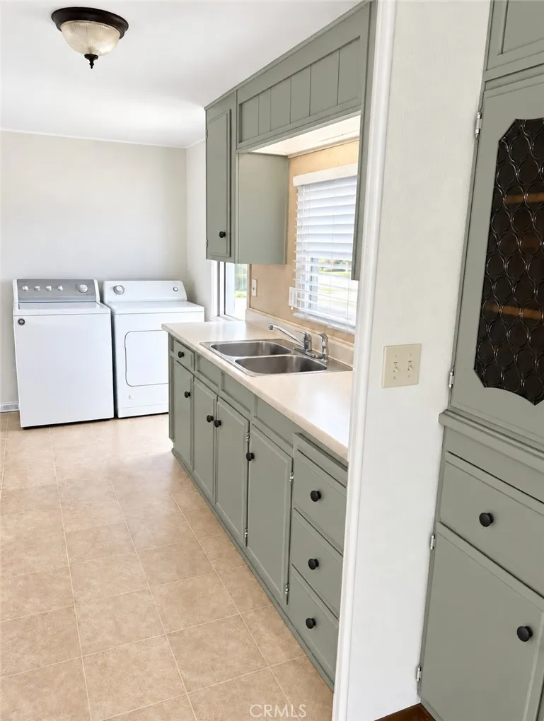 1600 S San Jacinto Ave #133 San Jacinto, CA 92583