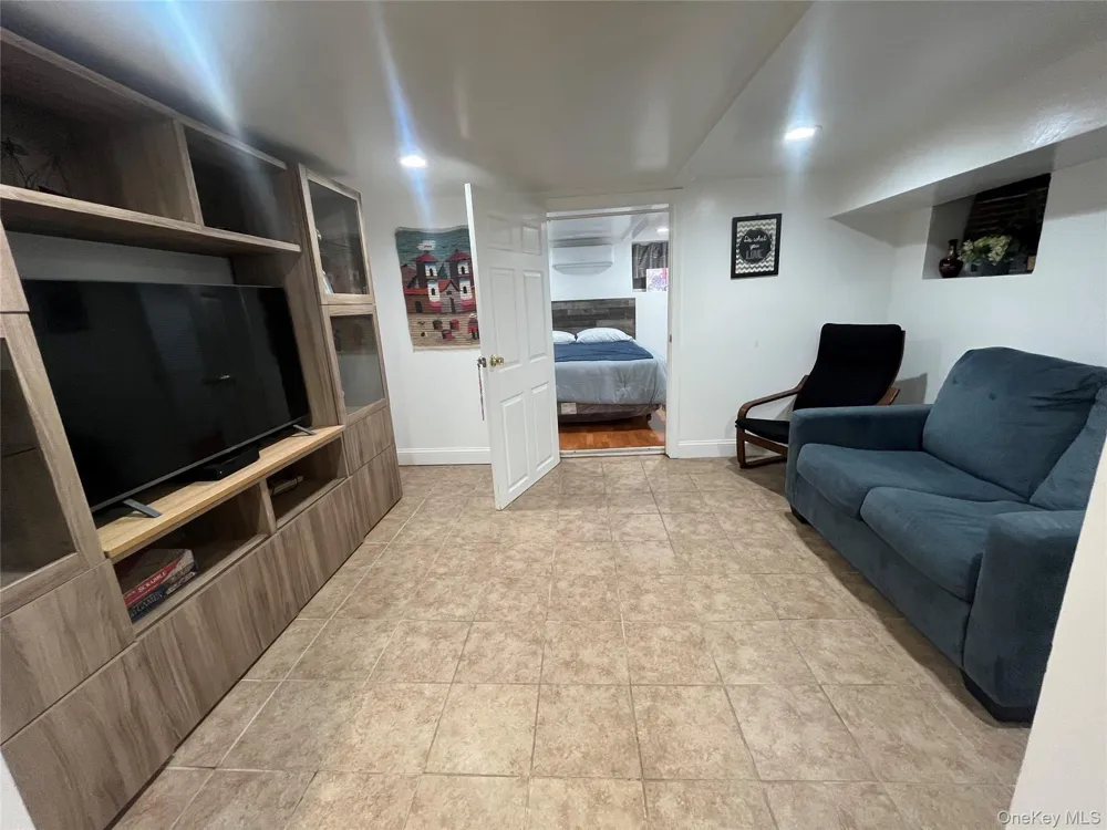 Address Not Shown Bronx, NY 10465