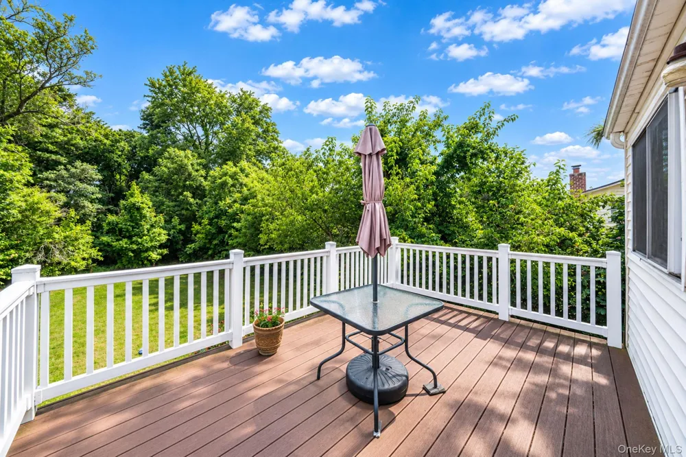 575 Freeman Avenue Brentwood, NY 11717