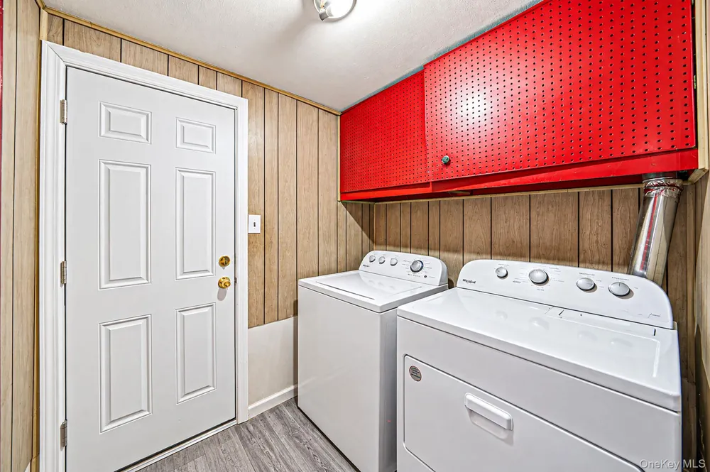 575 Freeman Avenue Brentwood, NY 11717