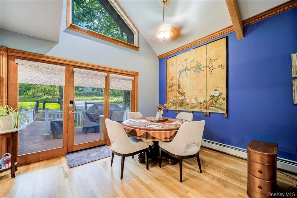 142 Emerald Drive Rock Hill, NY 12775