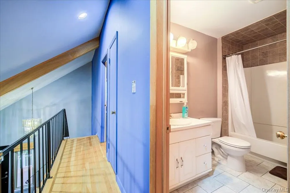 142 Emerald Drive Rock Hill, NY 12775