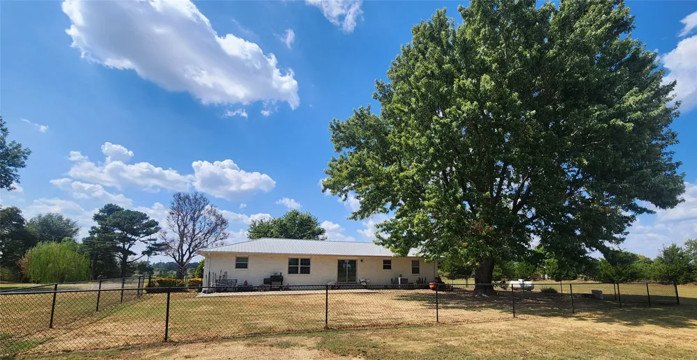 3430 S Buffalo Creek Road S Atoka, OK 74525