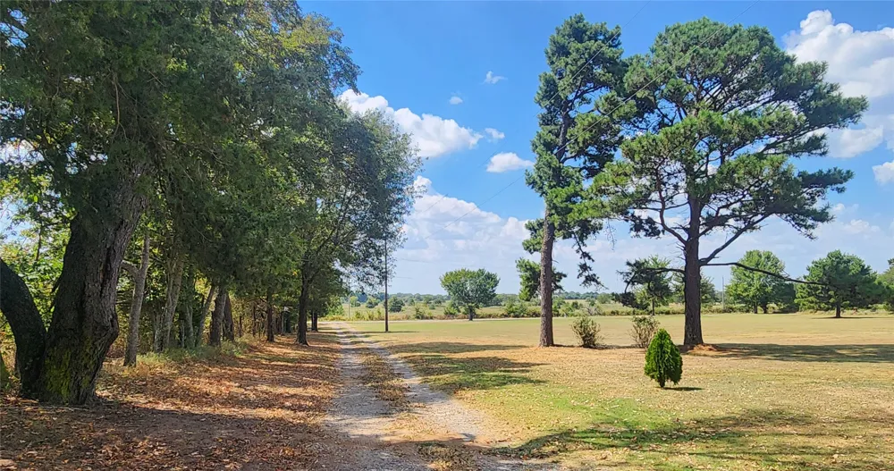 3430 S Buffalo Creek Road S Atoka, OK 74525
