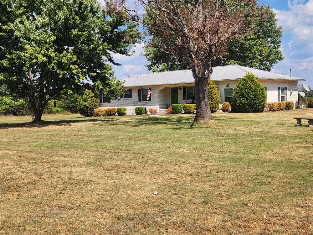 3430 S Buffalo Creek Road S Atoka, OK 74525
