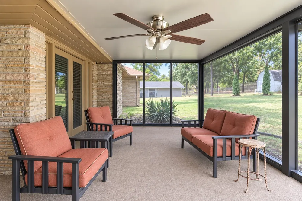 2009 Parkview Drive Okmulgee, OK 74447
