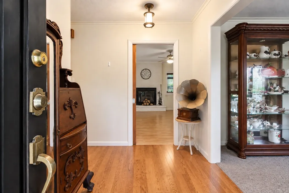 2009 Parkview Drive Okmulgee, OK 74447