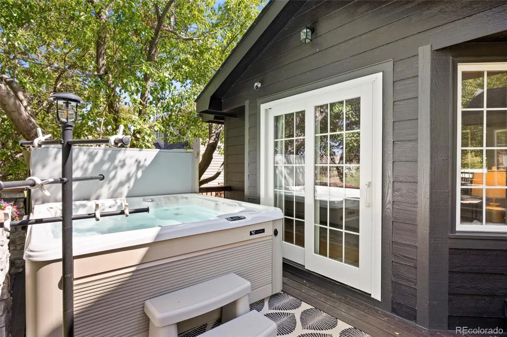 983 Logan Court Loveland, CO 80538