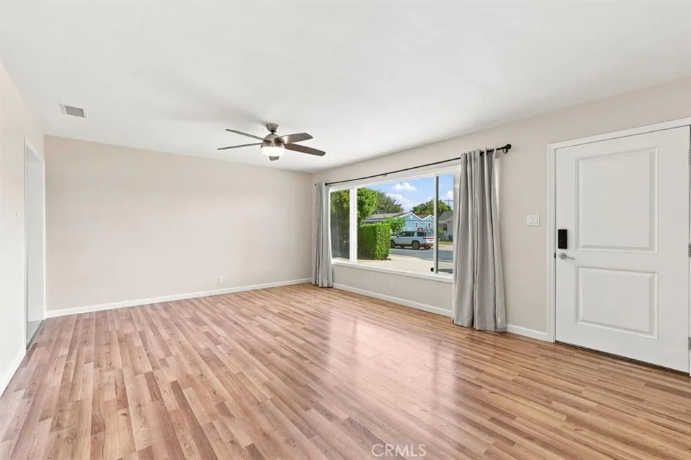 22209 Denker Torrance, CA 90501
