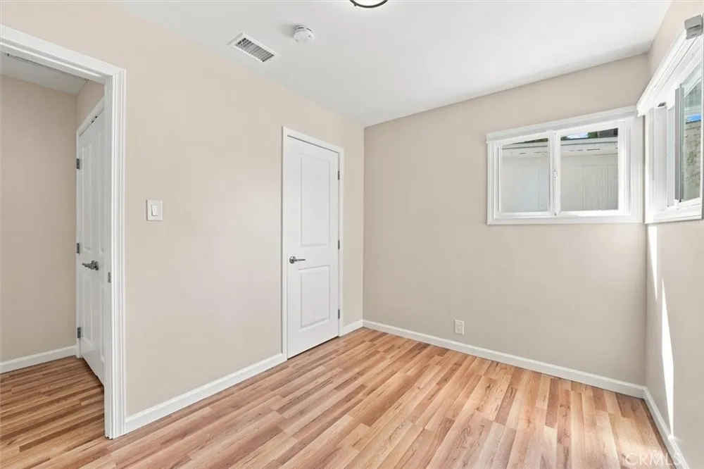 22209 Denker Torrance, CA 90501